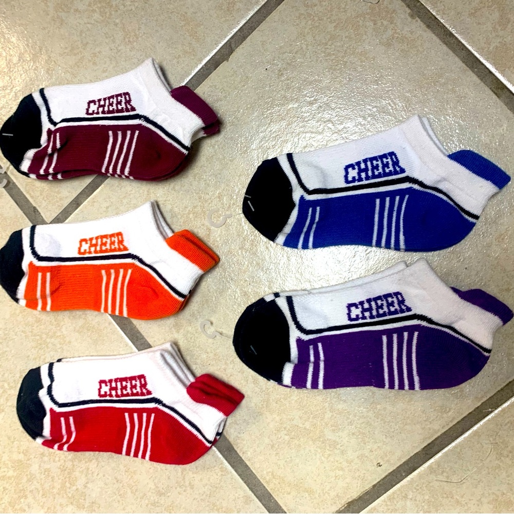 Youth One Size Ankle Length Cheer Athletic Socks….. Color of your choice NWT